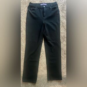 Gloria Vanderbilt Women's Black Straight Leg Jeans